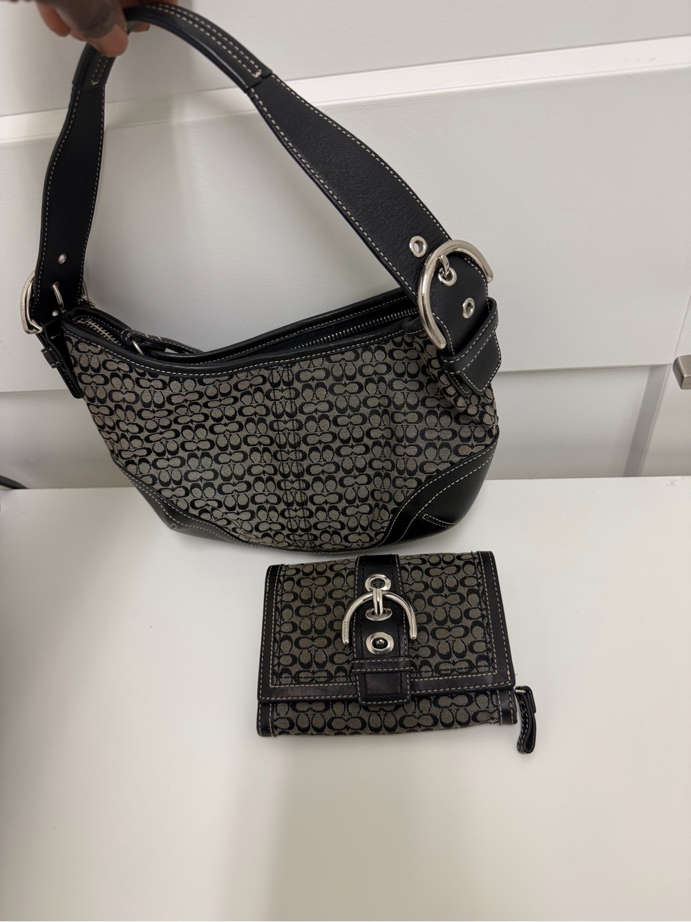 Black‎ and Grey Coach Soho bag and purse set - Picture 13 of 13